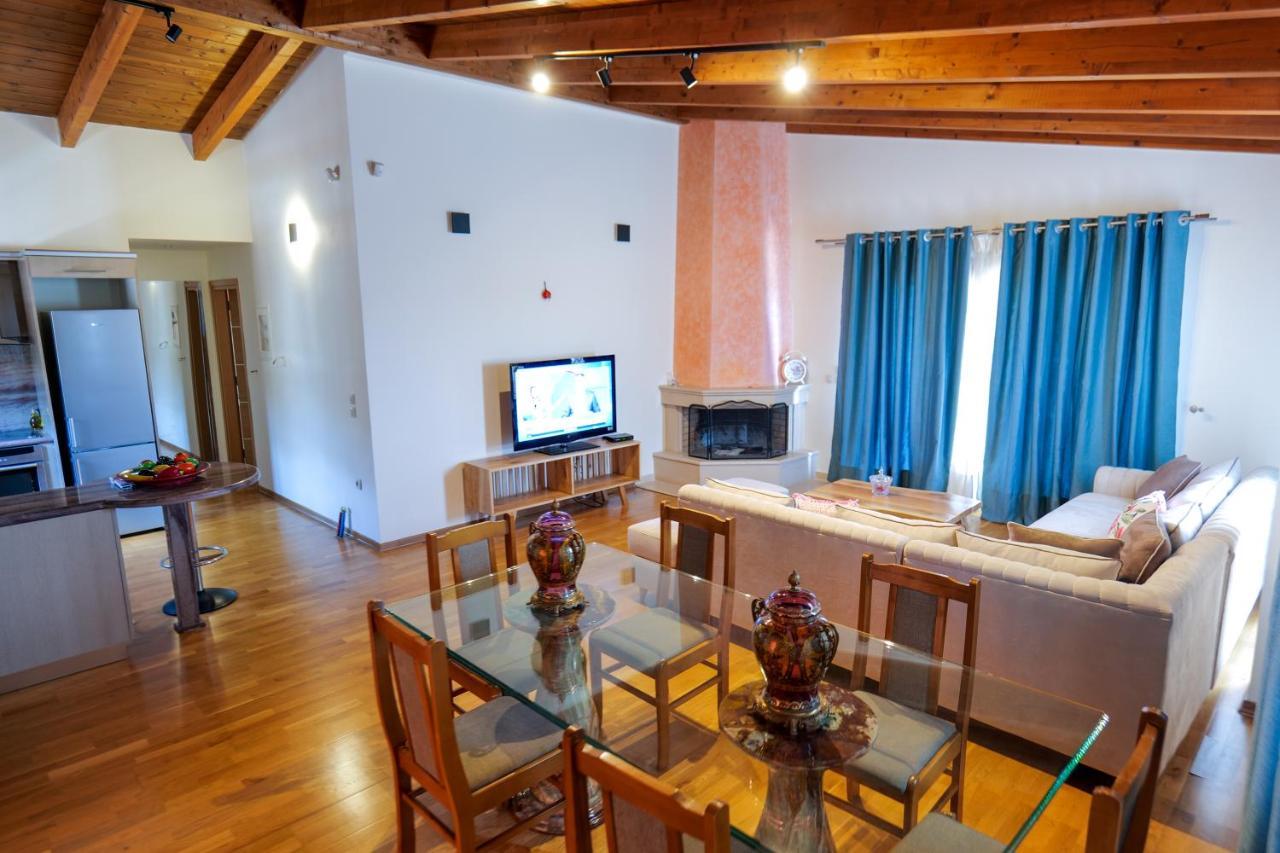 Bed and Breakfast Royal 1967 Himarë Exteriér fotografie