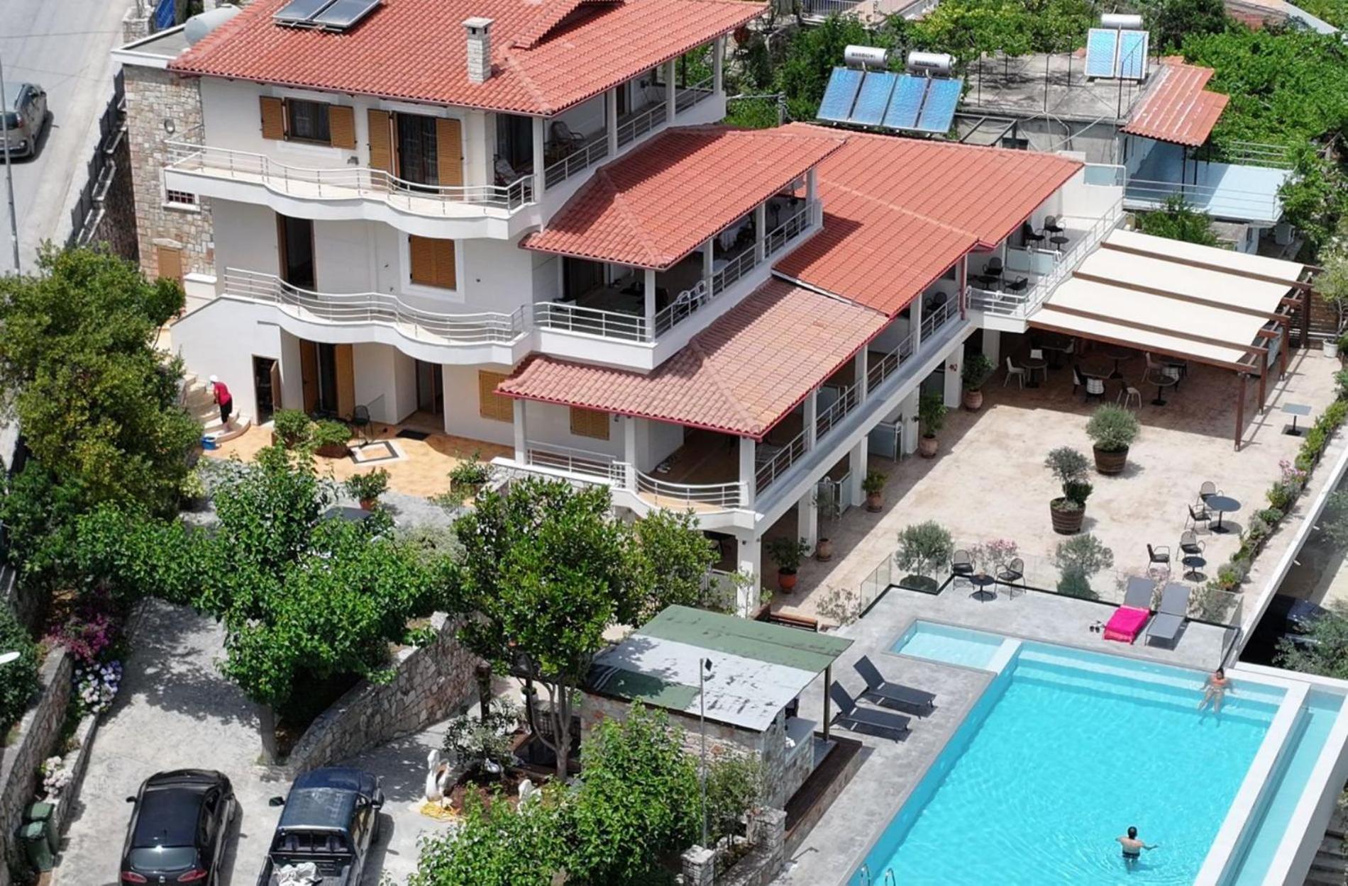 Bed and Breakfast Royal 1967 Himarë Exteriér fotografie
